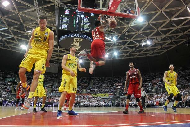 莱顿的精彩 莱顿的精彩