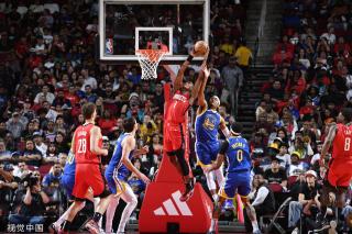 在比赛中 在比赛中